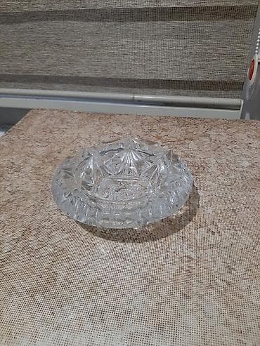 sıqaret: Şüşə/kristal külqabı - Material: şəffaf şüşə (kristal effektli) — 1