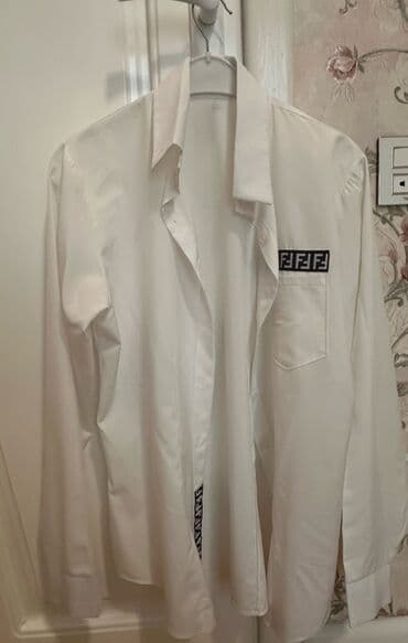 3 duymə koynək: Qadın köynəkləri dəsti Metro çatdırma pulsuz - Ağ uzunqol klassik — 1