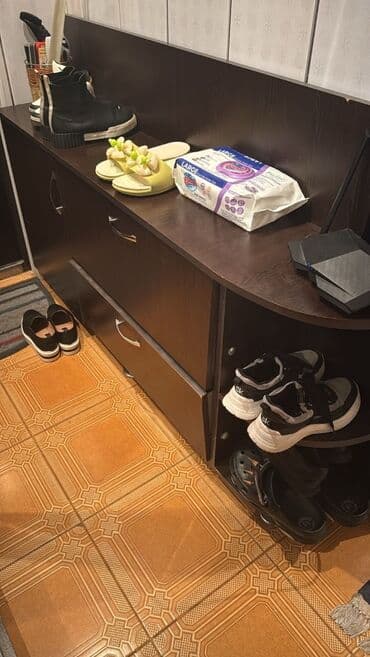 metanet a qiymeti: Dəhliz dolabı — 2