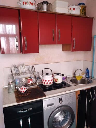 sibrizdə evlərin qiyməti: Bakı, 5 otaqlı, Köhnə tikili, 120 kv. m — 9