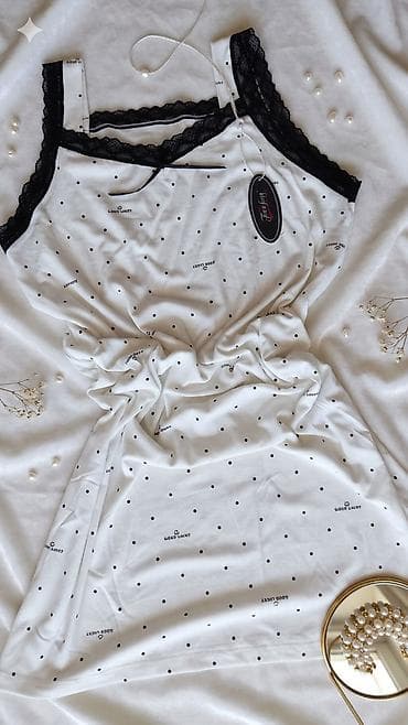 skafanderi za bebe: Qadın üçün krujeva detallı zərif kombinezon-kofta - Model: kvadrat — 2