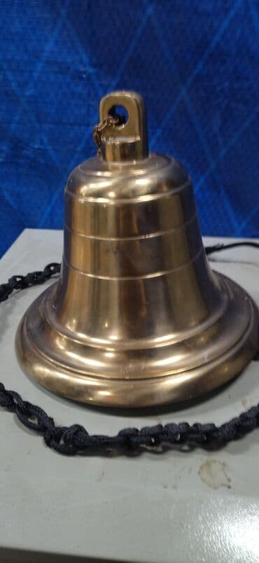 zinqirov: Колокол Рында Misin zınqırov (gəmi/zəng) çəkisi 3,4kq,ölçüləri — 1