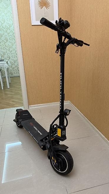 Dualtron elektrik skuter - Güclü ikiqat amortizasiya sistemi: ön və — 4