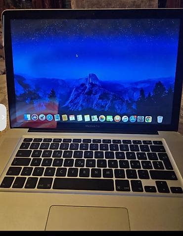 Apple MacBook Pro (15-inch, Mid 2010) - Ekran: 15.4" Retina olmayan