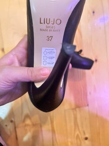 женские ботильоны на танкетке: 200dollar alinib olcu uygun olmadigi ucun satilir. LIU•JO qadın — 3