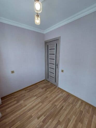 kiraye evler 7 mikrorayon: Bakı, 2 otaqlı, Köhnə tikili, m. Xalqlar Dostluğu, 45 kv. m — 5