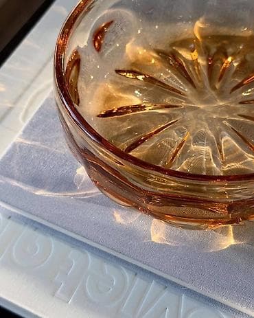 konfet qabı: Konfet və ya meyvə qabı. Rəngli şüşə, 60-70-ci illər, 17 sm, ideal — 4