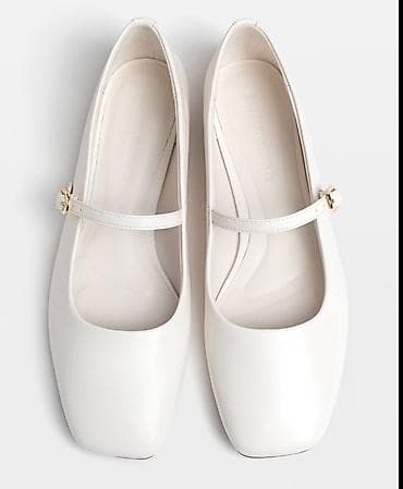 baletka ayaqqabi: Baletkalar, Stradivarius, Ölçü: 37, rəng - Ağ, Yeni — 1