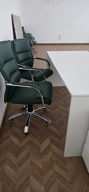 Мебель на заказ: Новый, С колесиками, Рукояти не регулируются, Кожзаменитель — 2