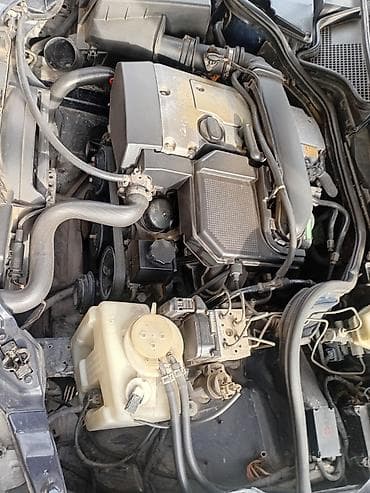 daewoo gentra 2014: Mercedes-Benz E-Class: 2 l | 1997 il Sedan — 5