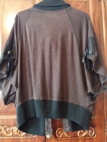 vadalaska türkçe ne demek: 1 defe geyinilib xarincden alinib — 2