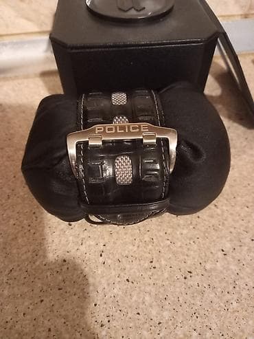 Aksesuarlar: POLICE Dual Time kişi qol saatı - İki ayrı analoq siferblat: eyni — 3