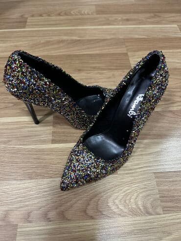 Tuflilər, Ölçü: 37, rəng - Bənövşəyi, Yeni lalafo.az -da Tuflilər, Ölçü: 37, rəng - Bənövşəyi, Yeni