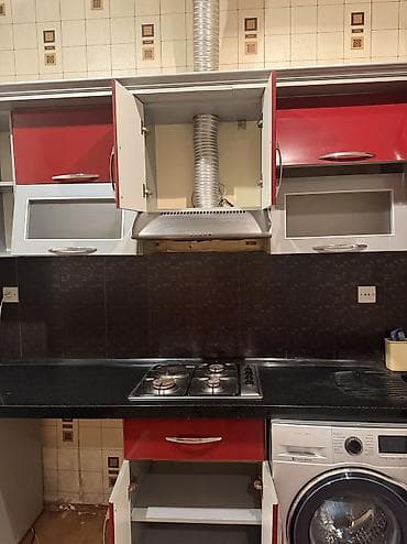 hamam seti: Qırmızı rəngli mətbəx mebel dəsti: uzunluğu 3m30sm eni 60sm - Fasad — 2