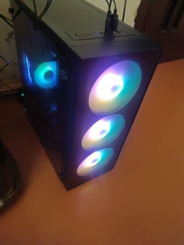 Masaüstü kompüterlər və iş stansiyaları: Xüsusiyyətlər: Prosessor: Intel Core i5-9400F (6 nüvə) Videokart: AMD — 2