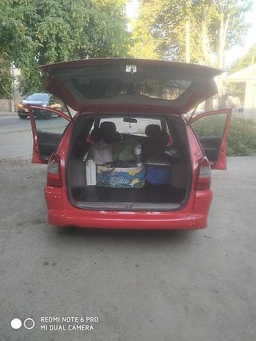 ford transit 2009: Opel Astra Vectra (ünvan nömrəsi görünür), qırmızı rəngli universal — 4