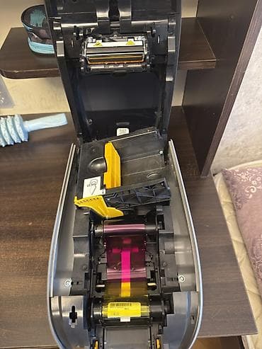 printer sublim: Zebra ZXP Series 1 — plastik kart çap printeri - Kompakt masaüstü — 2