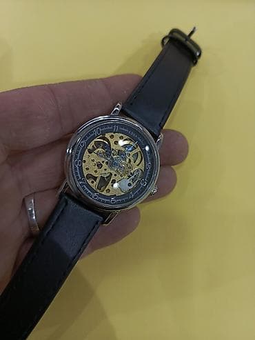 Skleton essa qol saatı 1998 ci illərin təmiz Yapon isdesali retro lalafo.az -da Skleton essa qol saatı 1998 ci illərin təmiz Yapon isdesali retro