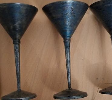 Təmir və tikinti: Xidmət: Melxior və digər metal əşyaların qəbulu Aşağıdakı əşyalar — 8