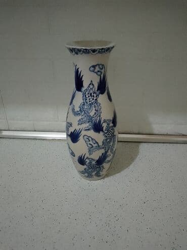 stapel parca: Bir vaza, Keramika — 2