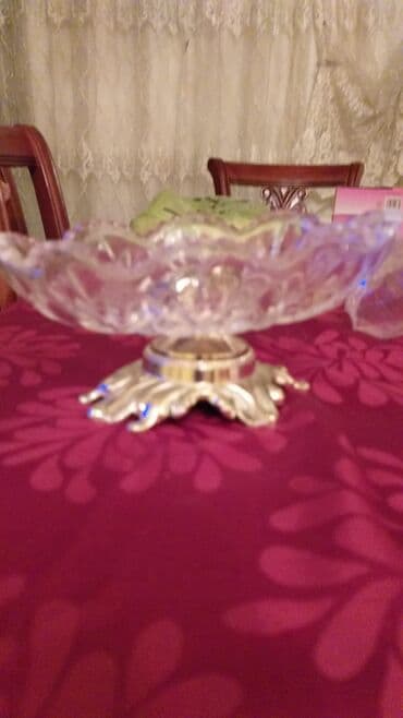 yuxuda qend qabi gormek: Tezedi iwlenmeyib. Iki ededdir. Alt hissesi gumuwudu. Kofet qabi Dest — 3