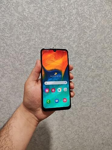 a 10 s: Samsung Galaxy A30, 64 GB, rəng - Qırmızı, İki sim kartlı — 1