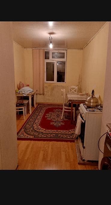 ev elanlari 2023: Təcili satılır. Göyərçin parkı yaxınlığı Şahmat klubunun arxası 14 - — 3