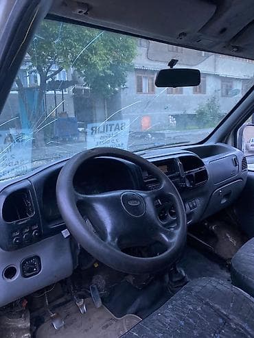 Ford Transit: 2.5 л | 1995 г. 454595 км Седан — 7