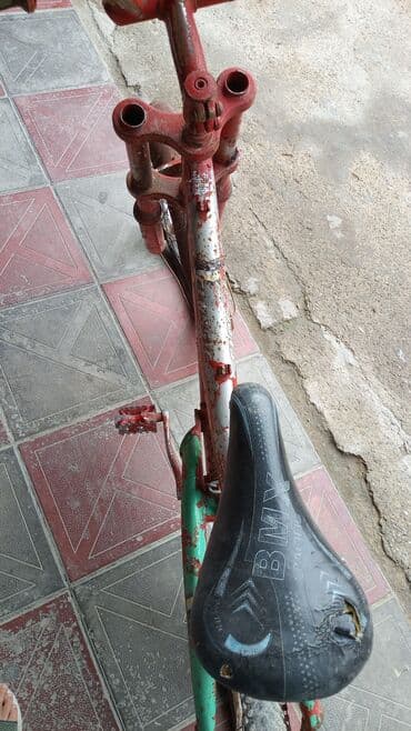 9 yaşdan yuxarı uşaqlar üçün velosipedlər: Salam Veleseped təcili satılır 20 likdu bidənə prablemi var odaki — 5