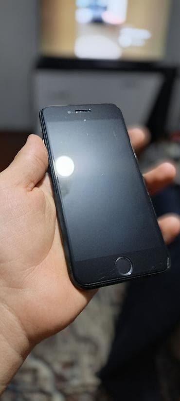 toster qiyməti: IPhone 7, Qara, Barmaq izi — 4