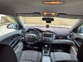 guzgu satışı: Kia Ceed: 1.4 l | 2008 il Hetçbek — 2