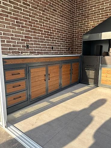 Manqallar, qrillər, barbekyu: Açıq hava üçün metal–taxta kombinasiyalı manqal və mətbəx modulu - — 5