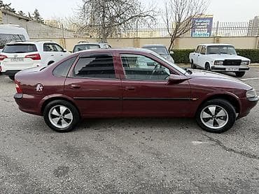 opel korsa 2000: Opel Vectra: 1.6 l | 1997 il 358090 km Sedan — 4