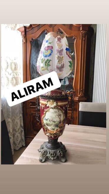 Əntiq əşyalar: Aliram qedi̇mi̇ lampalar en yüksek. qi̇ymetlere kimde varsa buyryn — 1