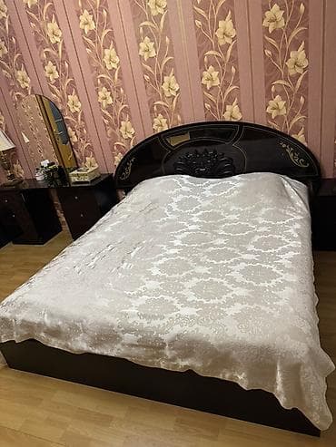 3д ручка: Б/у, 6 дверей, С зеркалом, Коричневый, Распашной, Прямой шкаф — 8
