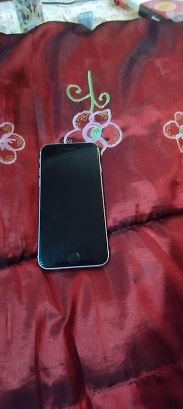 25 kv kondisioner: IPhone SE 2020, 64 GB, Ağ, Barmaq izi — 2