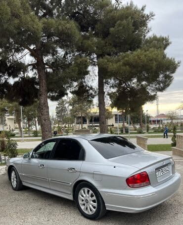 tayota prius 20 kuza: Hyundai Sonata: 2.7 l | 2005 il Sedan — 2