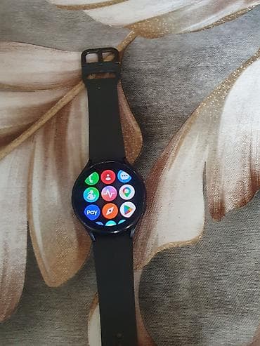 smart box: Samsung Galaxy Watch 4 (44 mm, Bluetooth) Saat çox səliqəli istifadə — 2