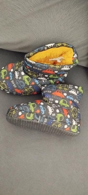 ortopedik ayaqqabilar: Panduf Lc waikiki. İdeal vəziyyətdədi. 6 manat. 21-22 ölçü — 2