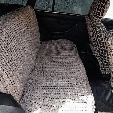 ucuz maşin: Model: LADA 2104 (universal kuzov) Rəng: qara Yanacaq: benzin Ötürücü — 5