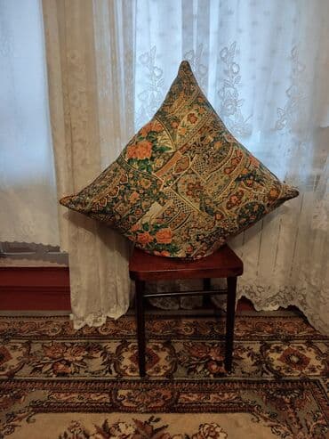 Digər ev dekoru: Təzədir hamsı işlənməyib. 1 ədədi 25 AZN 2 kqdan artıqdır Ölçü — 2