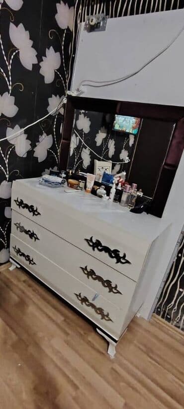 Mətbəx mebeli: TV altlığı, Servant — 4