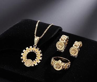 Qızılı rəngdə dəst - Tərkib: boyunbağı (sırğalı asma), sırğalar (1 — 1