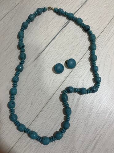 Бусы и клипсы бирюза.СССР