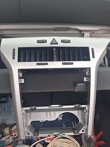 Opel astra h . üçün ön konsol mərkəzi panel hissəsi - Rəng