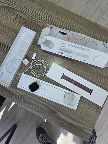 İşlənmiş, Smart saat, Apple, Sensor ekran, rəng - Gümüşü