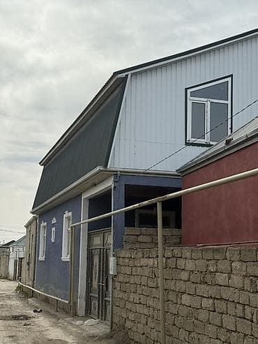 Satılık 3otaqlı həyət evi - Planlaşma: geniş dəhliz, 2yataq otağı, 1