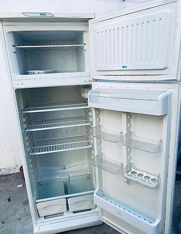 Blenderlər: 2 qapılı Stinol Soyuducu Satılır, rəng - Ağ — 1