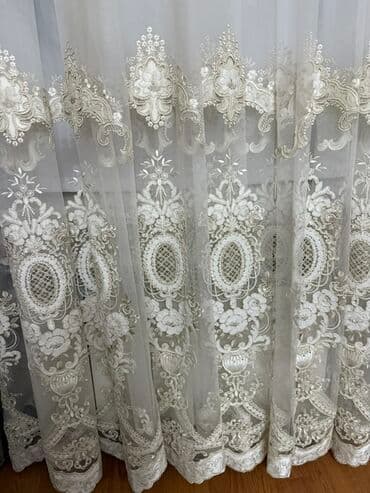 tül perdeler: Klassik naxışlı tull pərdə 6 metr
Yeni alınıb,üzəri işləməli👍🏻 — 3