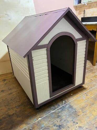 i̇tlər pekines: İt evi – taxta konstruksiyalı - Material: möhkəm taxta karkas, yan — 2